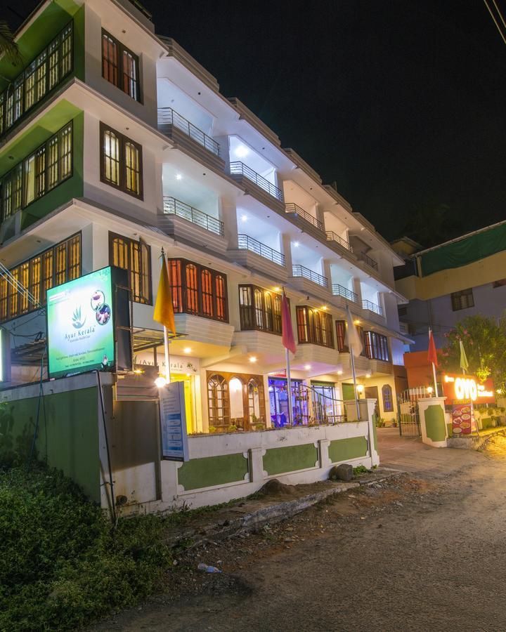 Surya Beach Resort โกวาลัม ภายนอก รูปภาพ