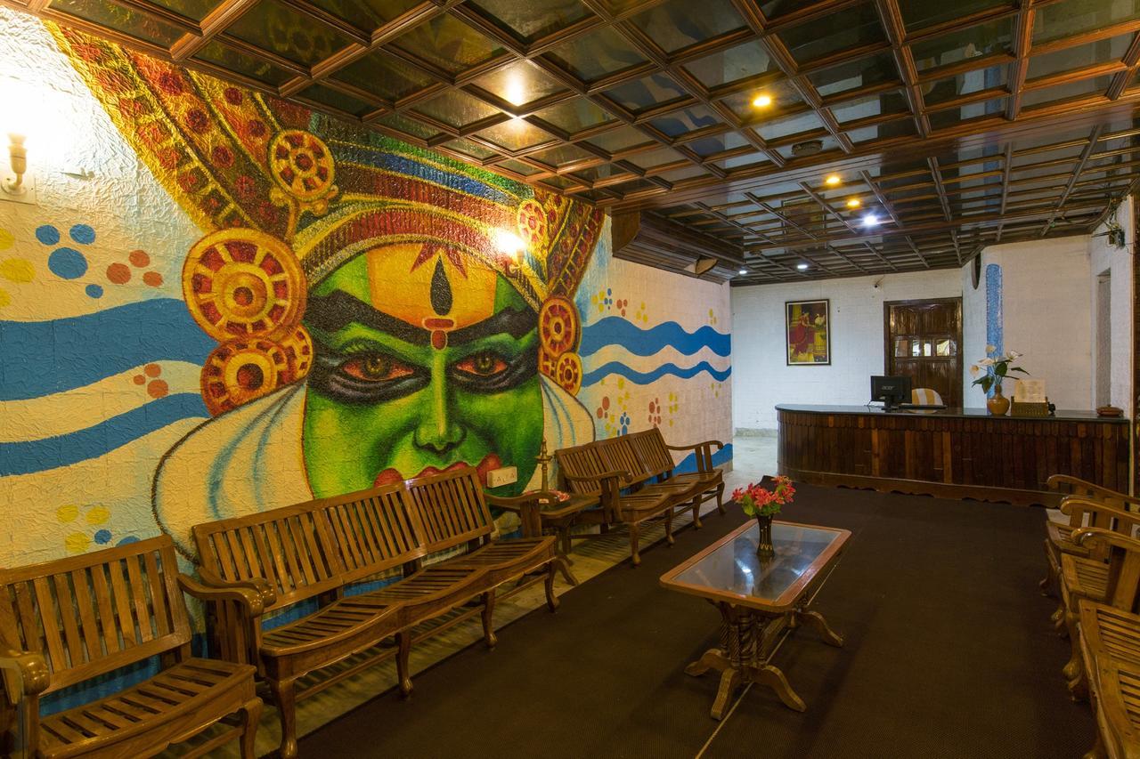 Surya Beach Resort โกวาลัม ภายนอก รูปภาพ