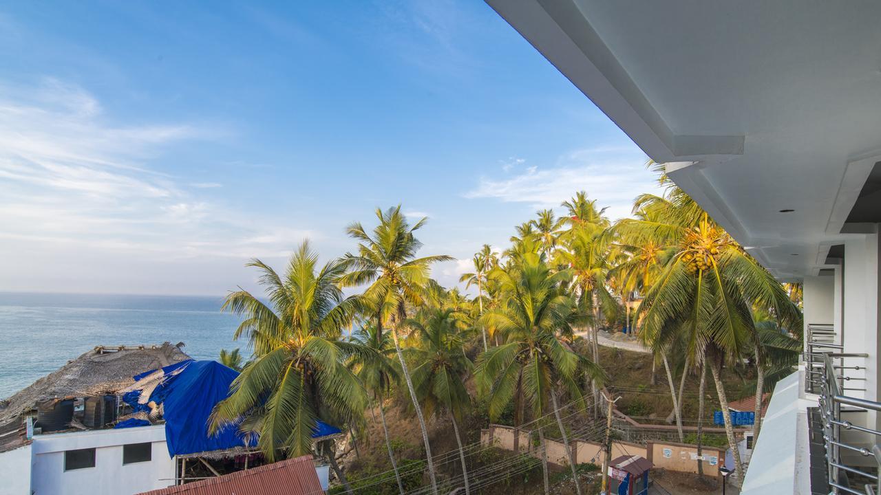 Surya Beach Resort โกวาลัม ภายนอก รูปภาพ